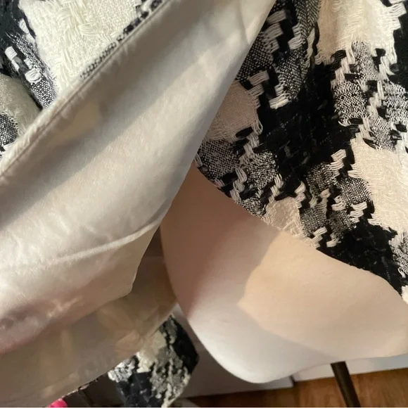 Peter Martin Black and White Houndstooth Jacket 20%wool - Picture 4 of 11